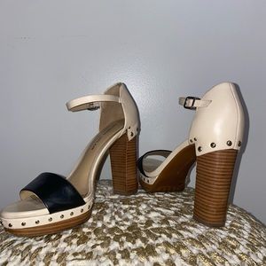 SOLD💗✨antonio melani heels